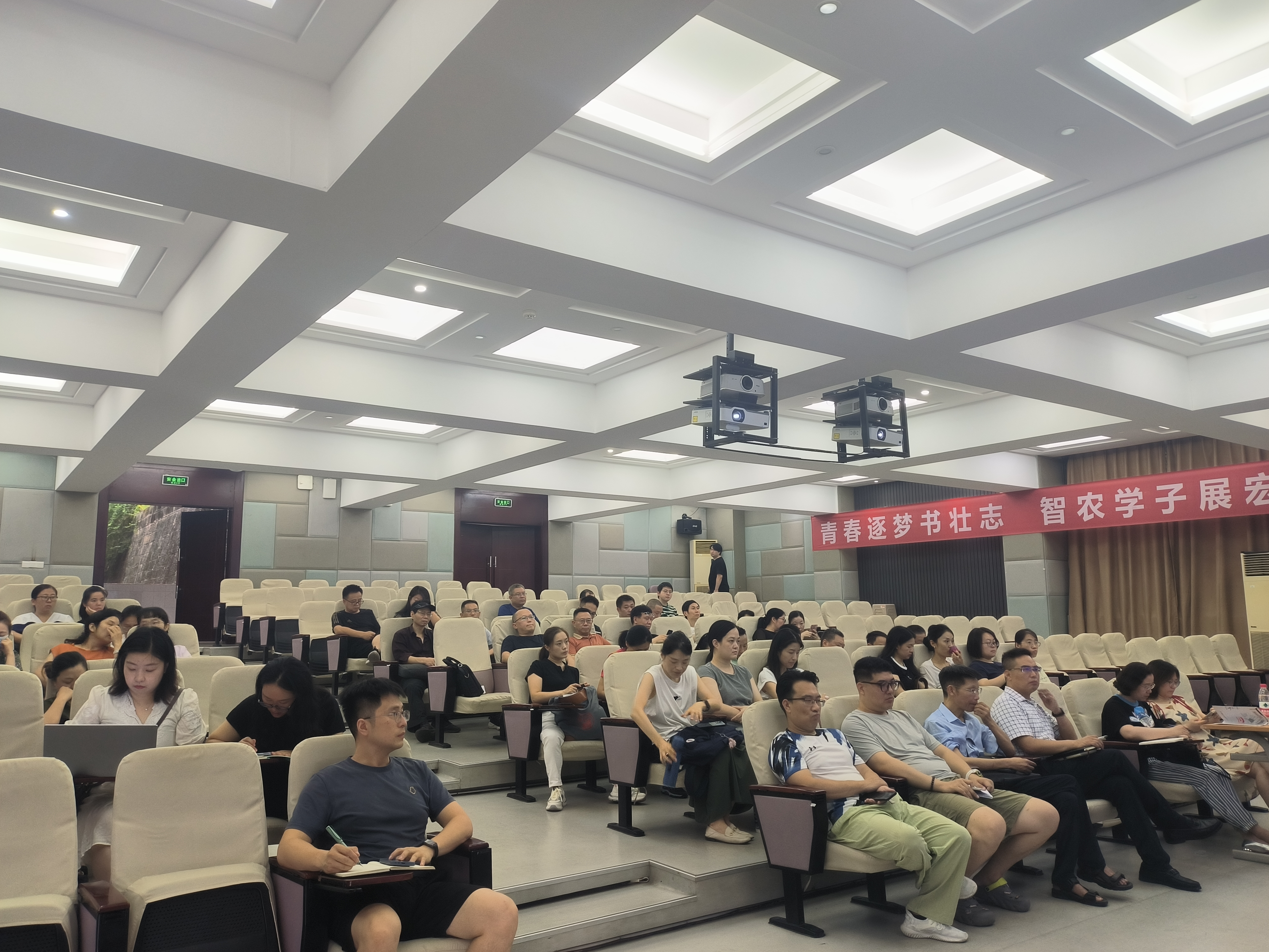 图2.jpg